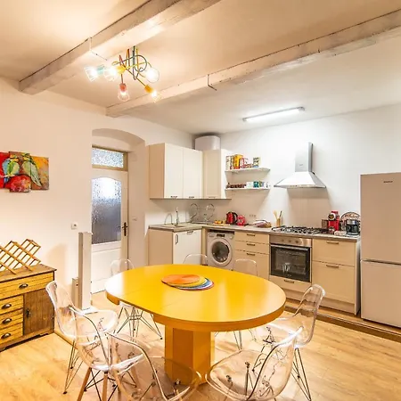 Augusta Apartamento Pula